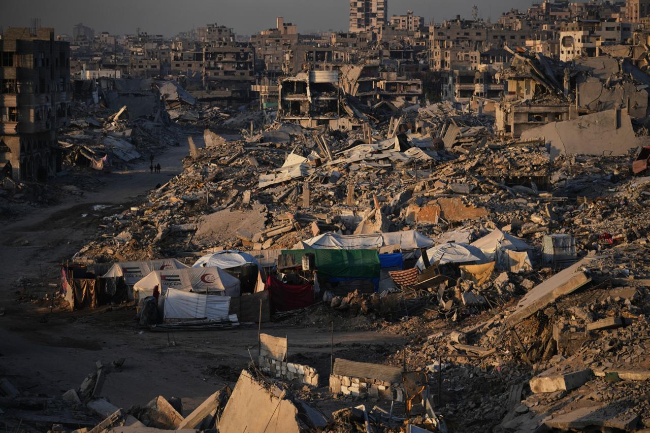 Pakistan condemns Israeli attacks in Gaza, urges urgent global action